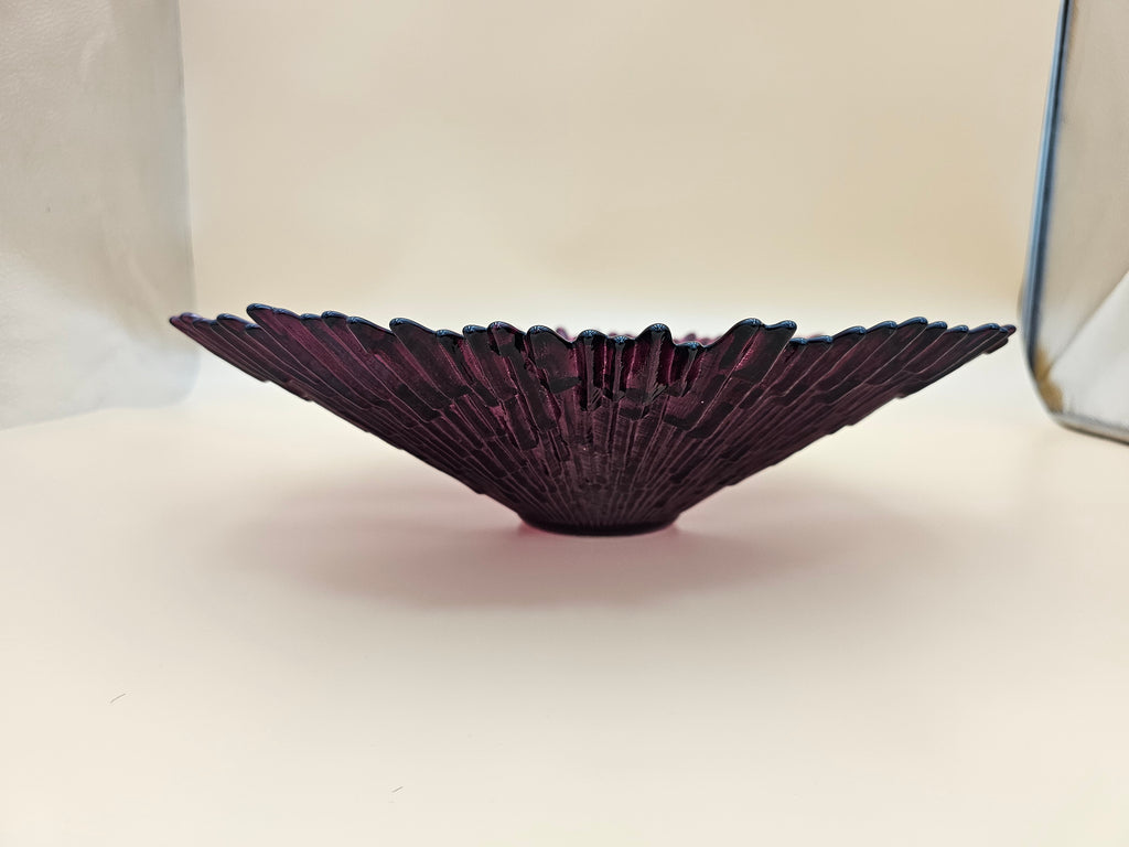 Large Vintage Amethyst Purple Pressed Glass Starburst Centerpiece Bowl
