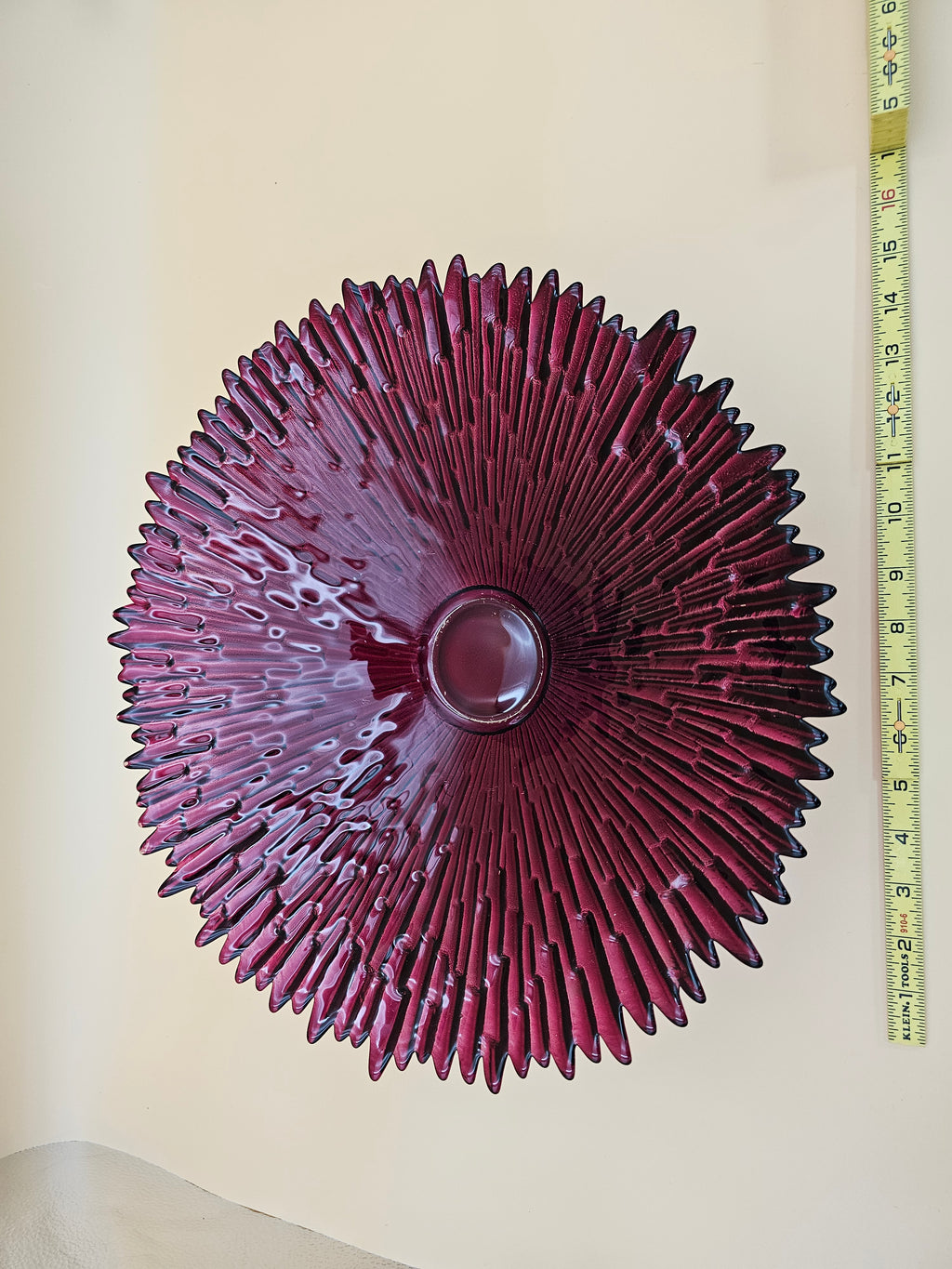 Large Vintage Amethyst Purple Pressed Glass Starburst Centerpiece Bowl