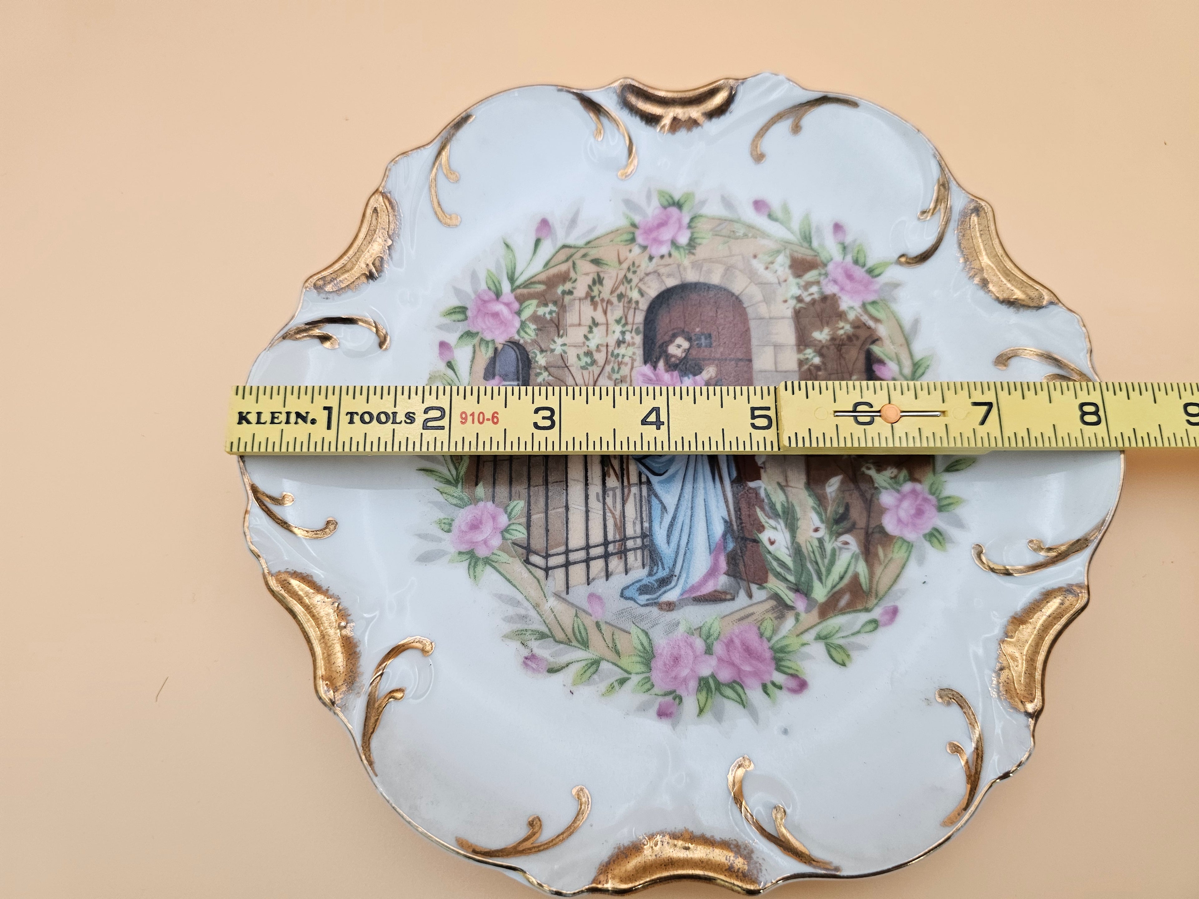 Vintage Japan Jesus Knocking at the Door Decorative Wall Plate with 18K Gold Trim