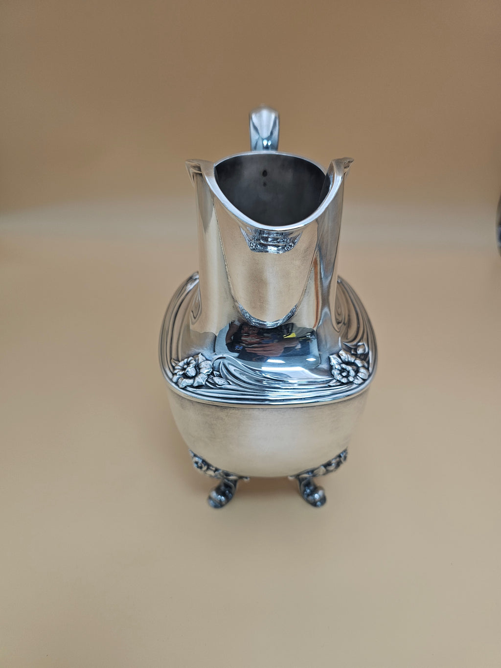 Vintage 1847 Rogers Bros Daffodil Silverplate Water Pitcher No. 9917