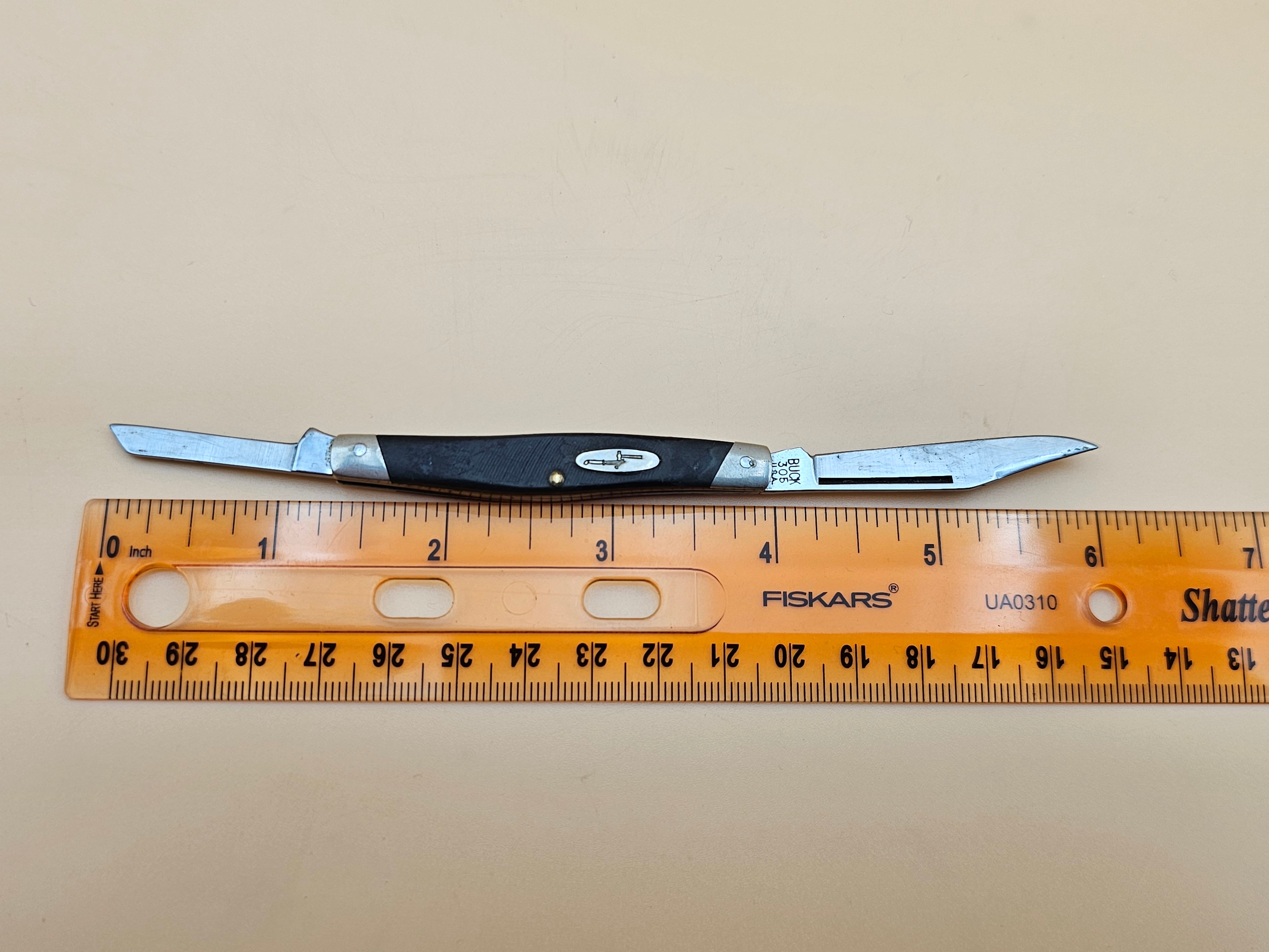 Vintage Buck 305 Lancer Two-Blade Pocket Knife Black Handle USA