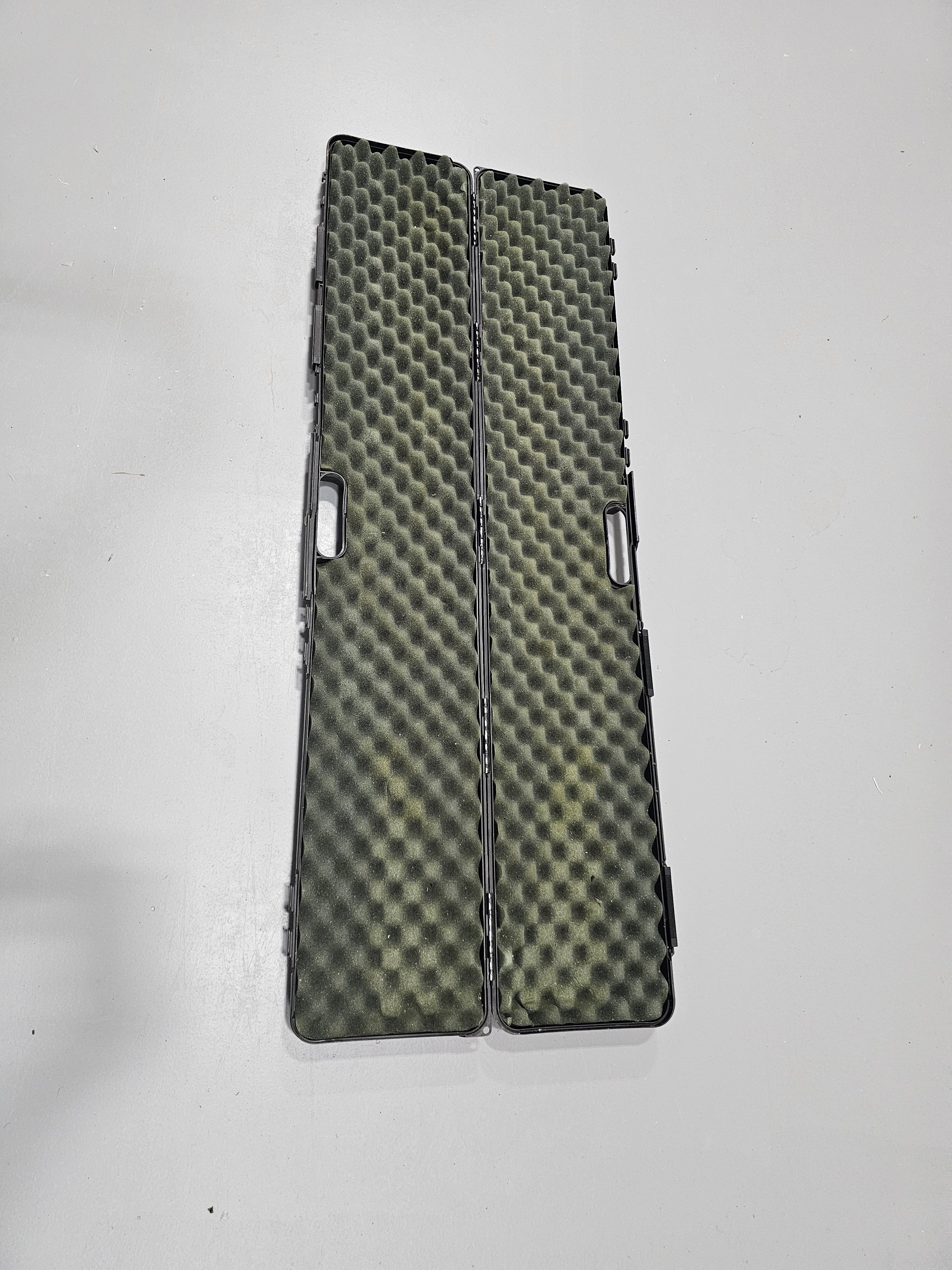 Doskocil 52-Inch Hard-Shell Rifle or Shotgun Case with Foam Interior