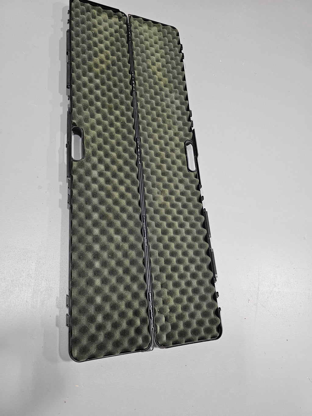 Doskocil 52-Inch Hard-Shell Rifle or Shotgun Case with Foam Interior