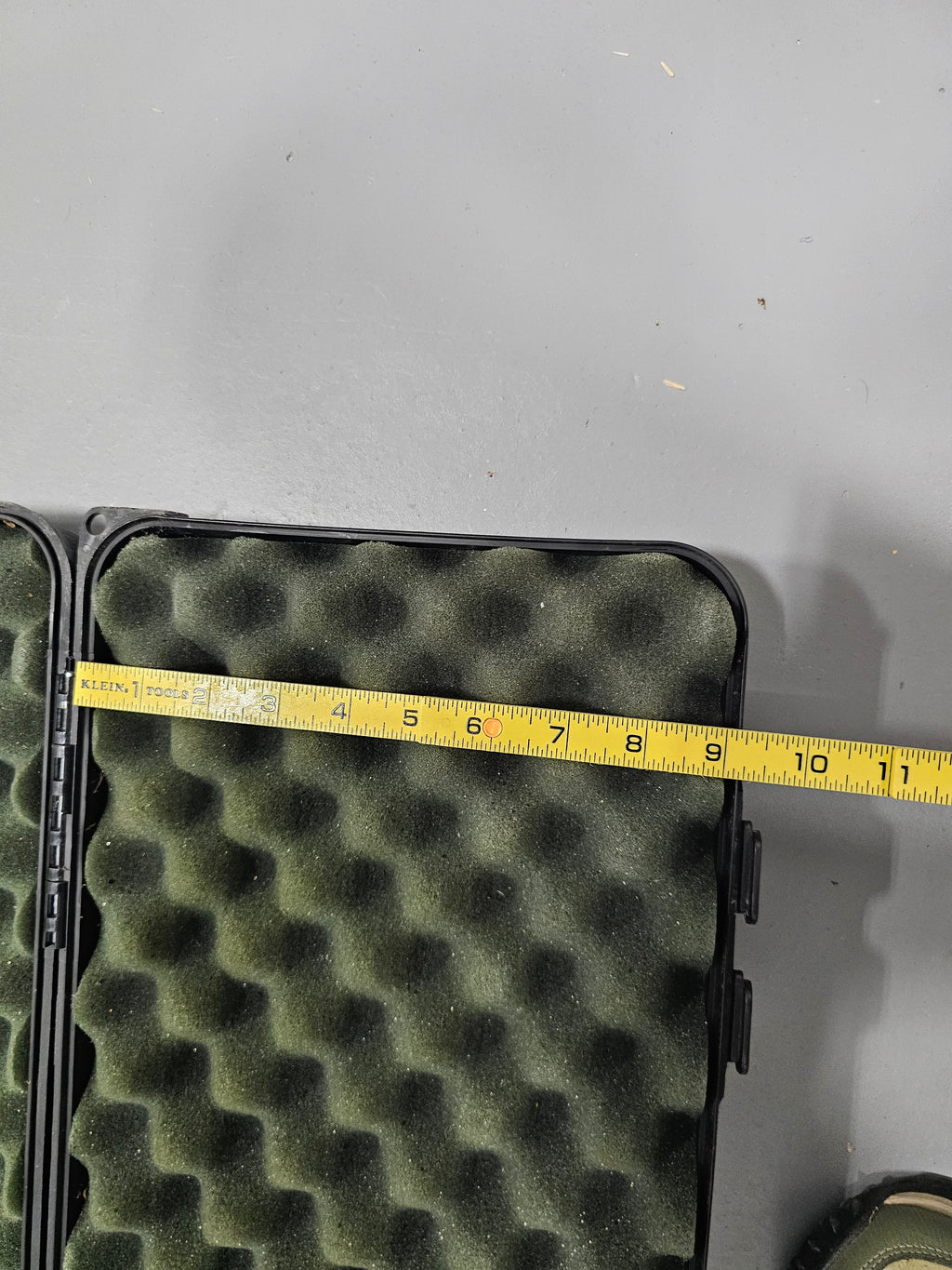 Doskocil 52-Inch Hard-Shell Rifle or Shotgun Case with Foam Interior