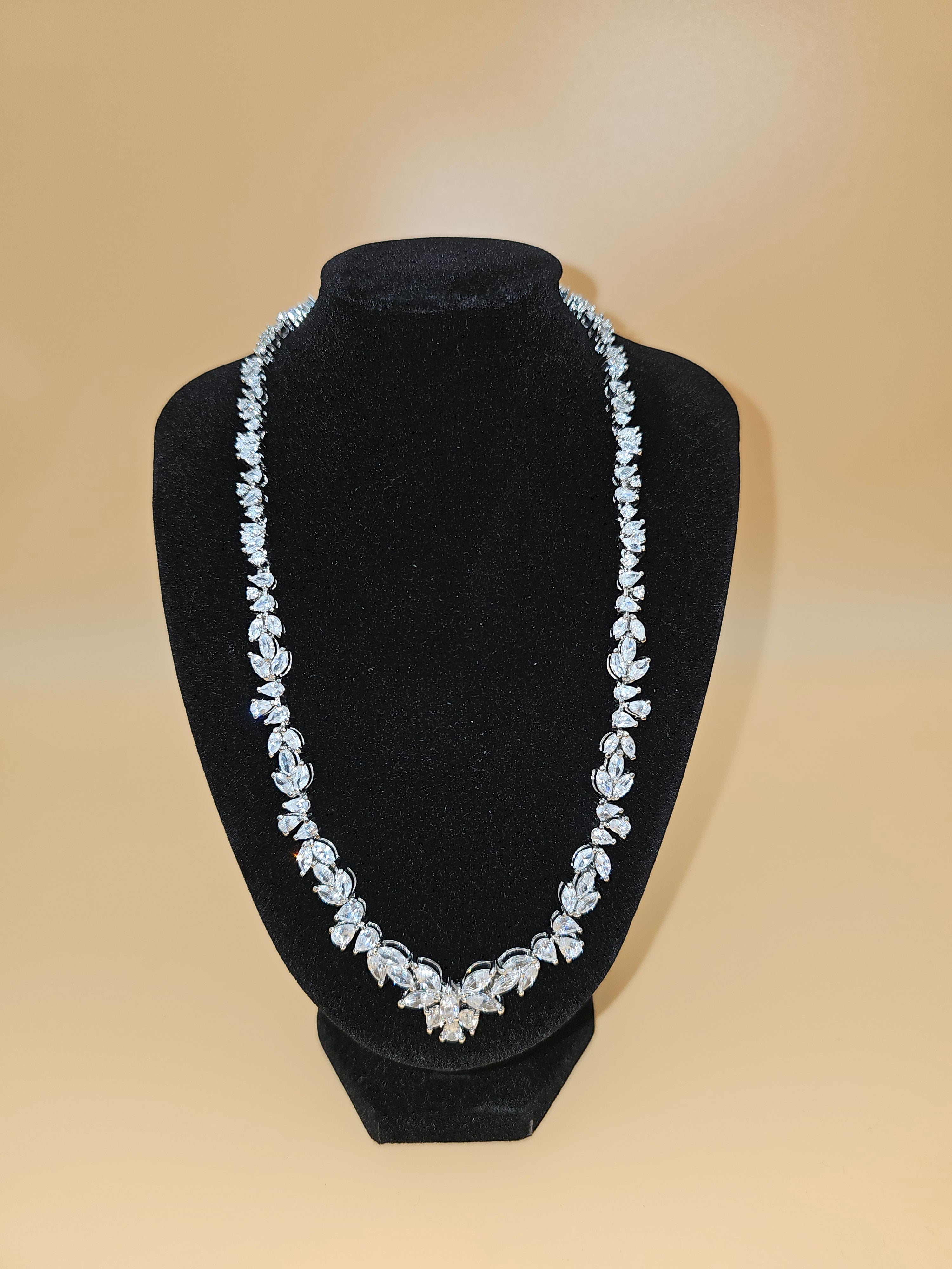 HMI 925 Sterling Silver Clear Stone Floral Statement Necklace