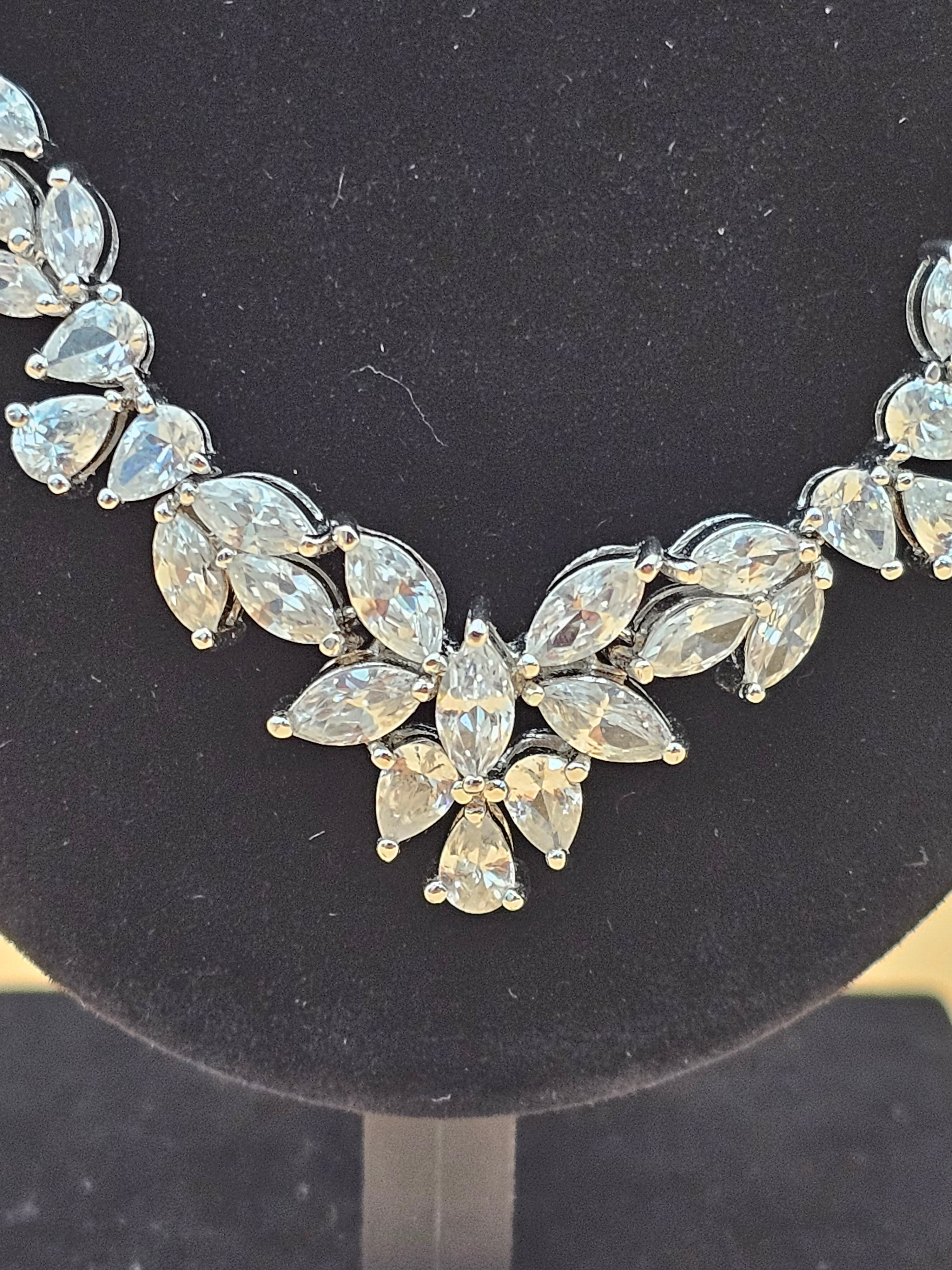 HMI 925 Sterling Silver Clear Stone Floral Statement Necklace