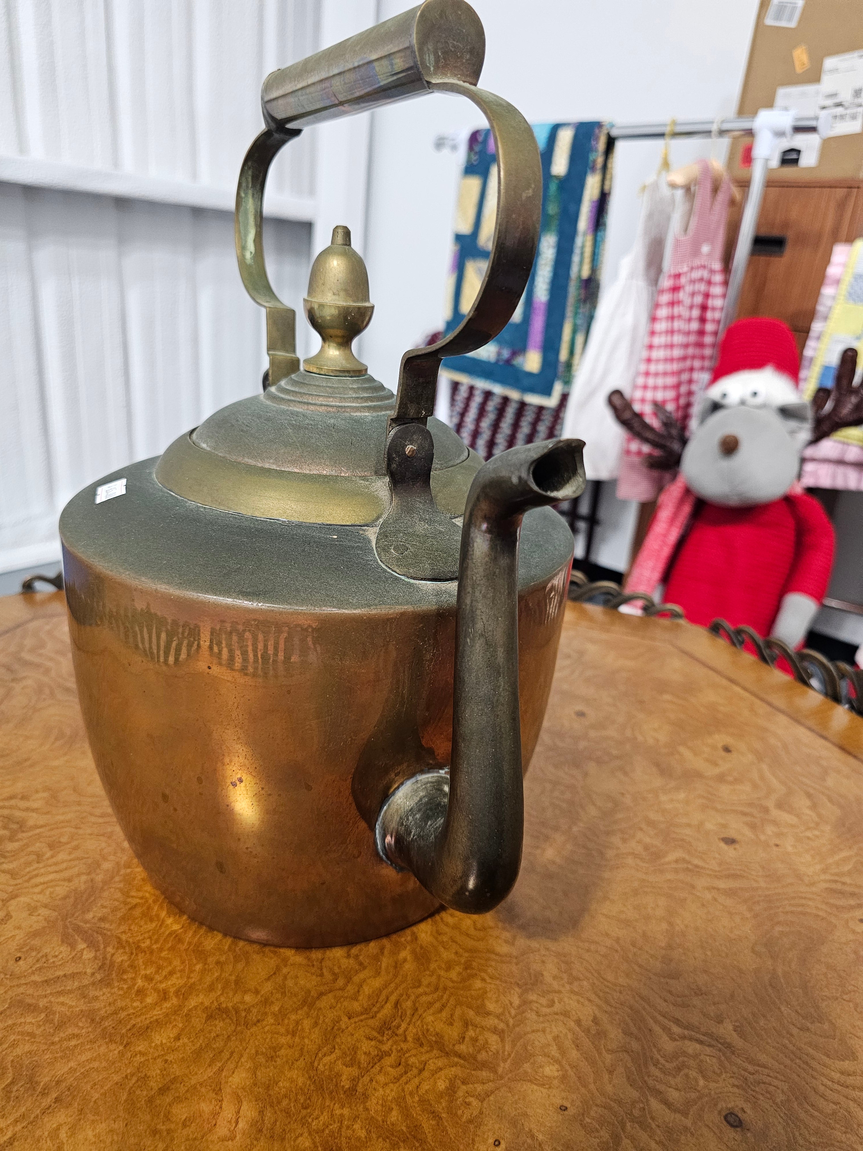 Vintage Copper & Brass Tea Kettle with Acorn Finial – 8"