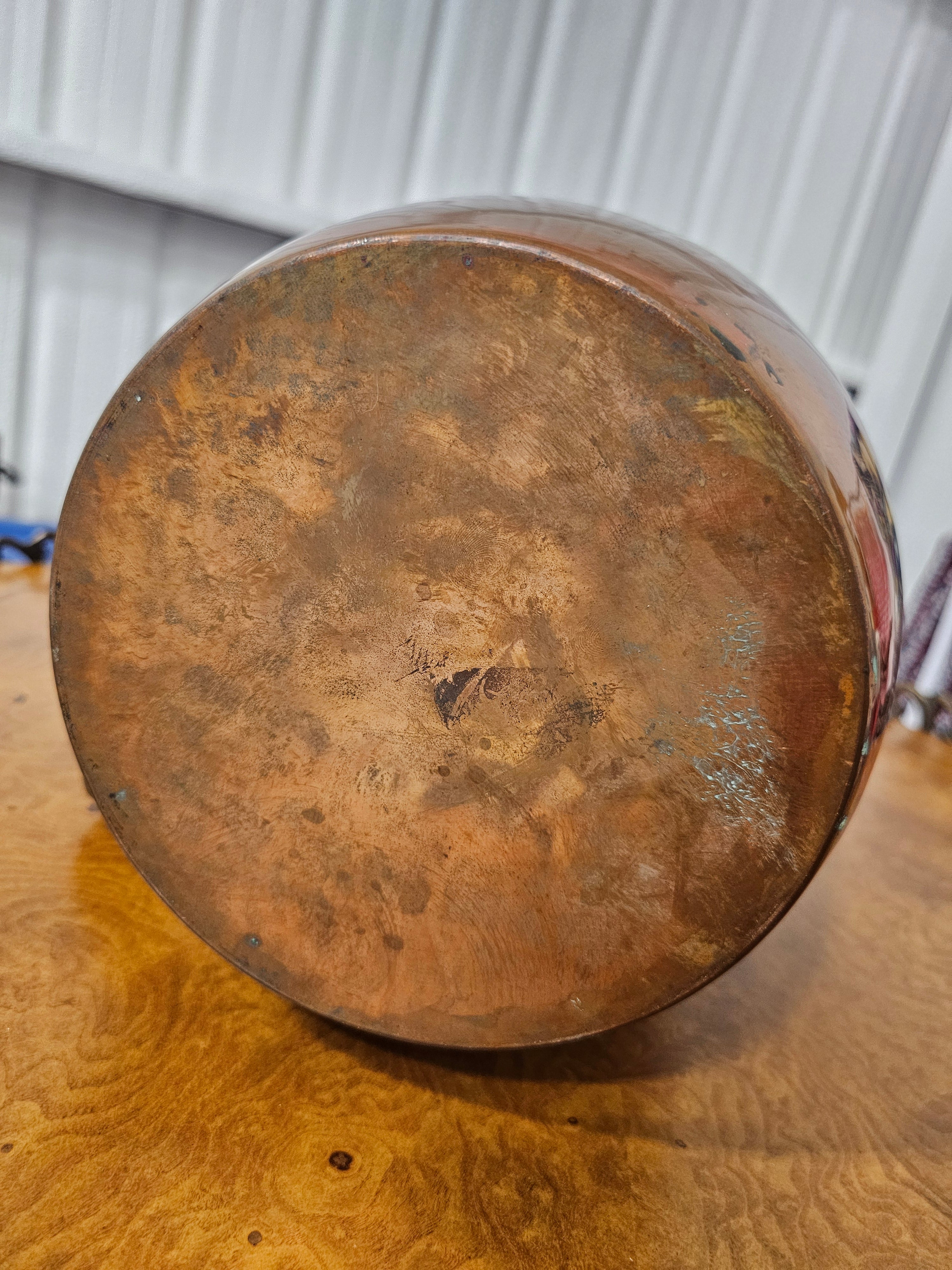 Vintage Copper & Brass Tea Kettle with Acorn Finial – 8"