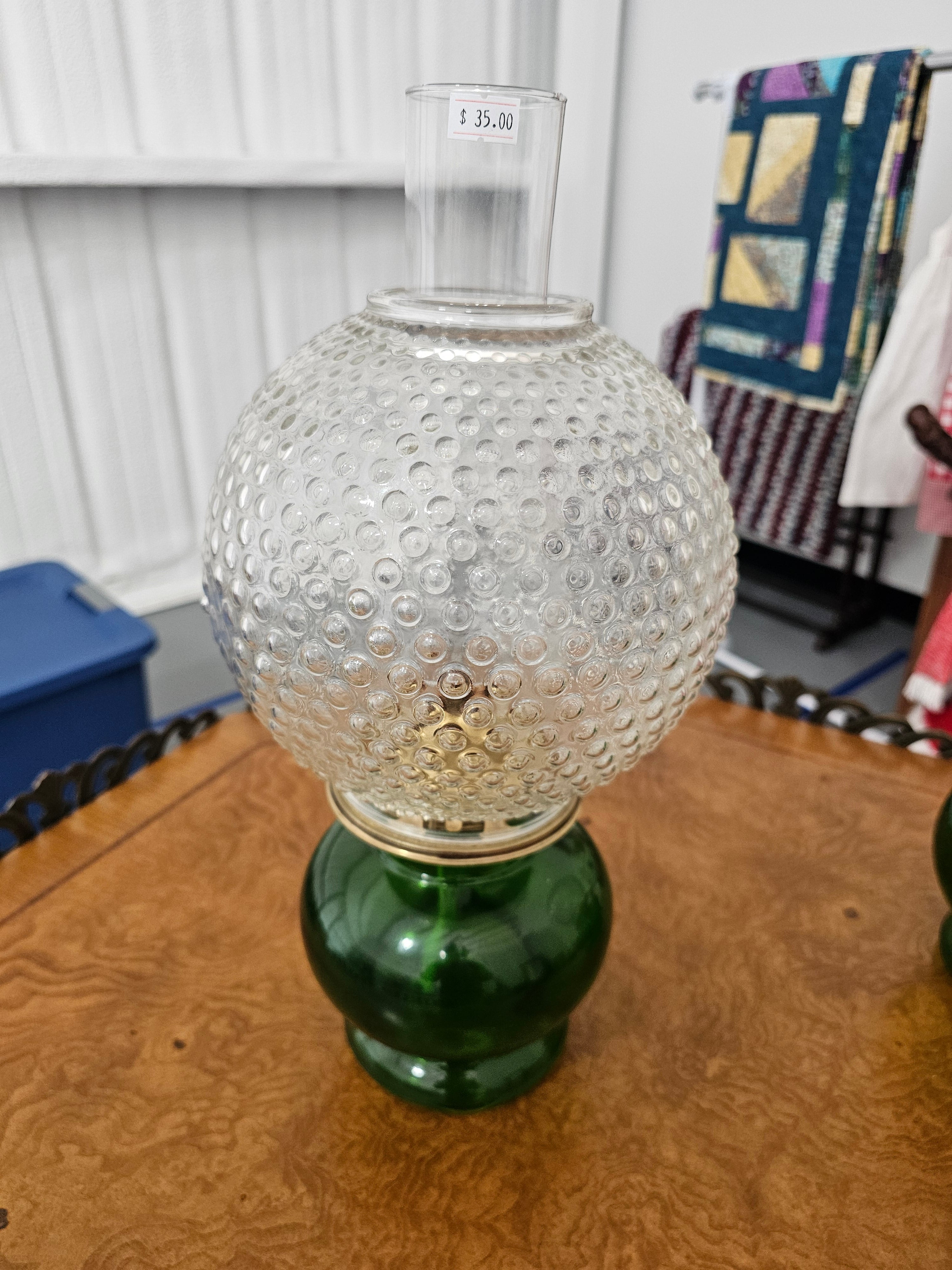 Vintage J-2088 Green Glass Oil Lamp with P&A Eagle Burner & Hobnail Shade (2 of 2)