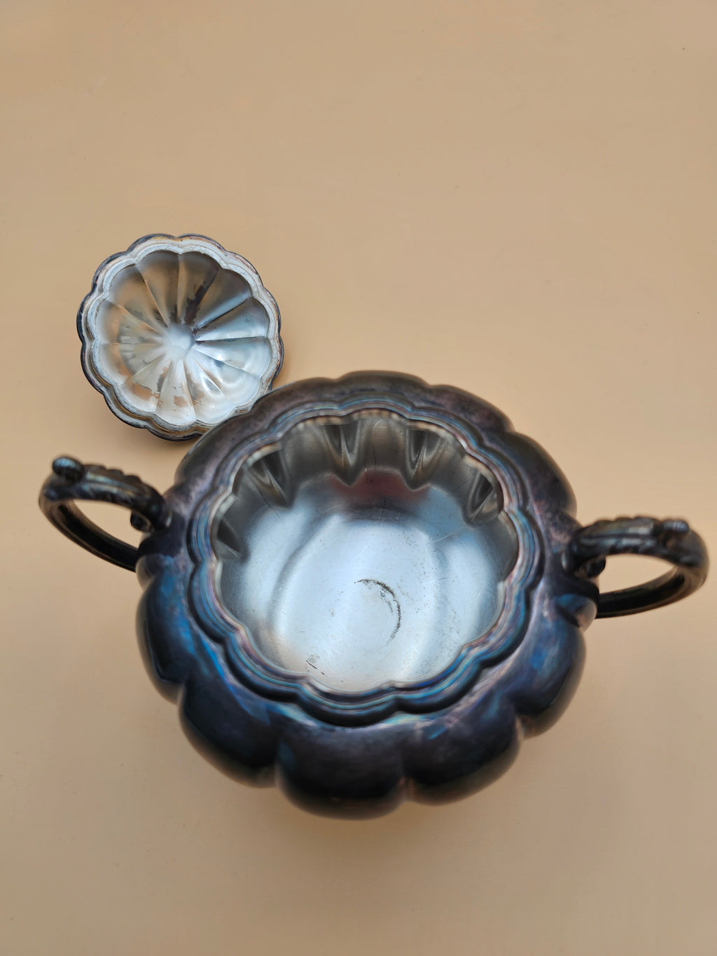 Vintage Community Plate Oneida Old English Melon Silverplate Lidded Sugar Bowl