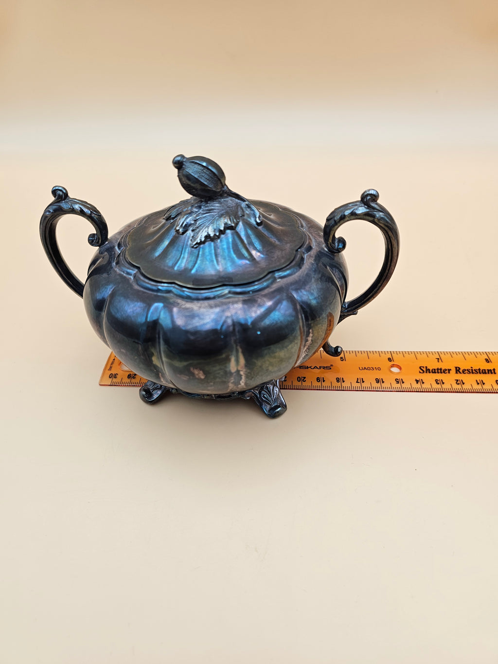 Vintage Community Plate Oneida Old English Melon Silverplate Lidded Sugar Bowl