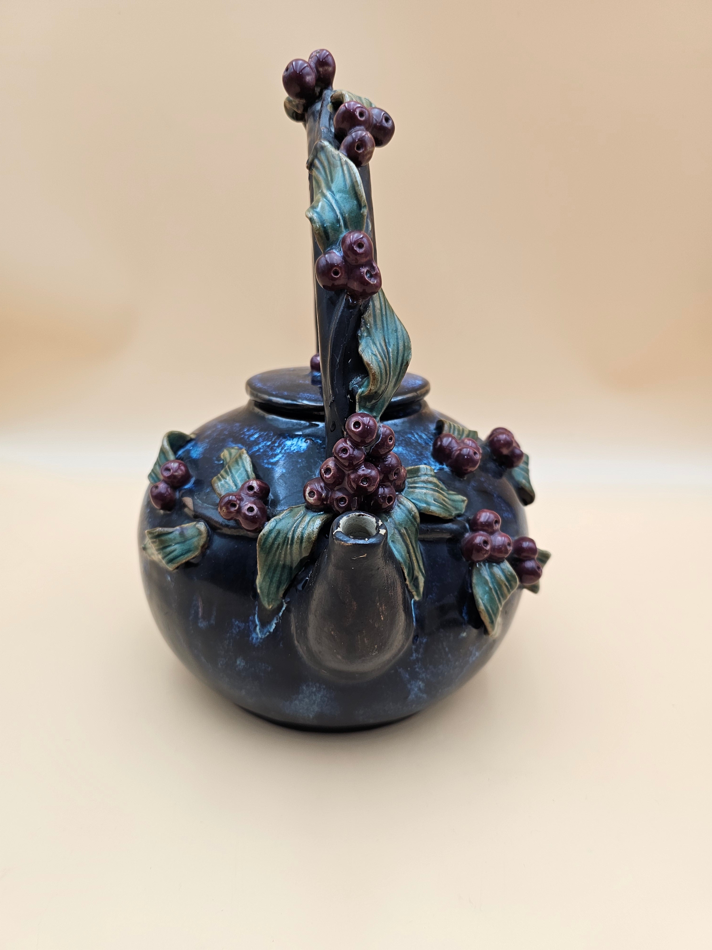 Decorative Ceramic Grapevine Teapot with Applied Grapes & Leaves