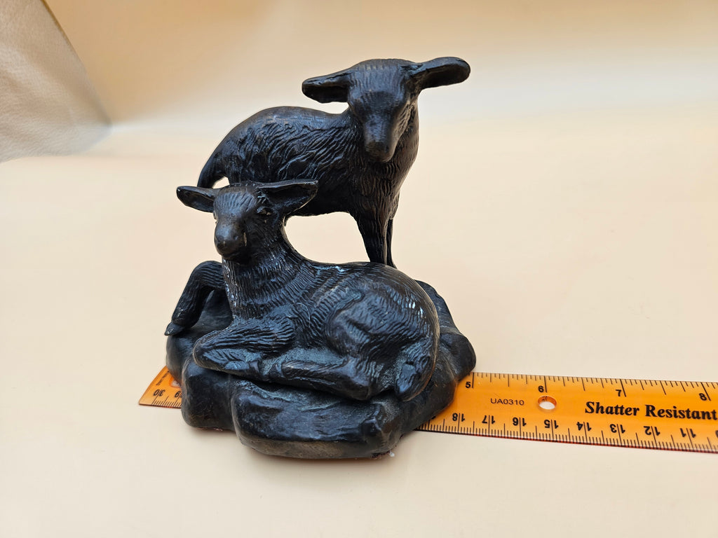 Vintage-Style Cast Metal Sheep & Lamb Figurine – Rustic Farmhouse Sculpture