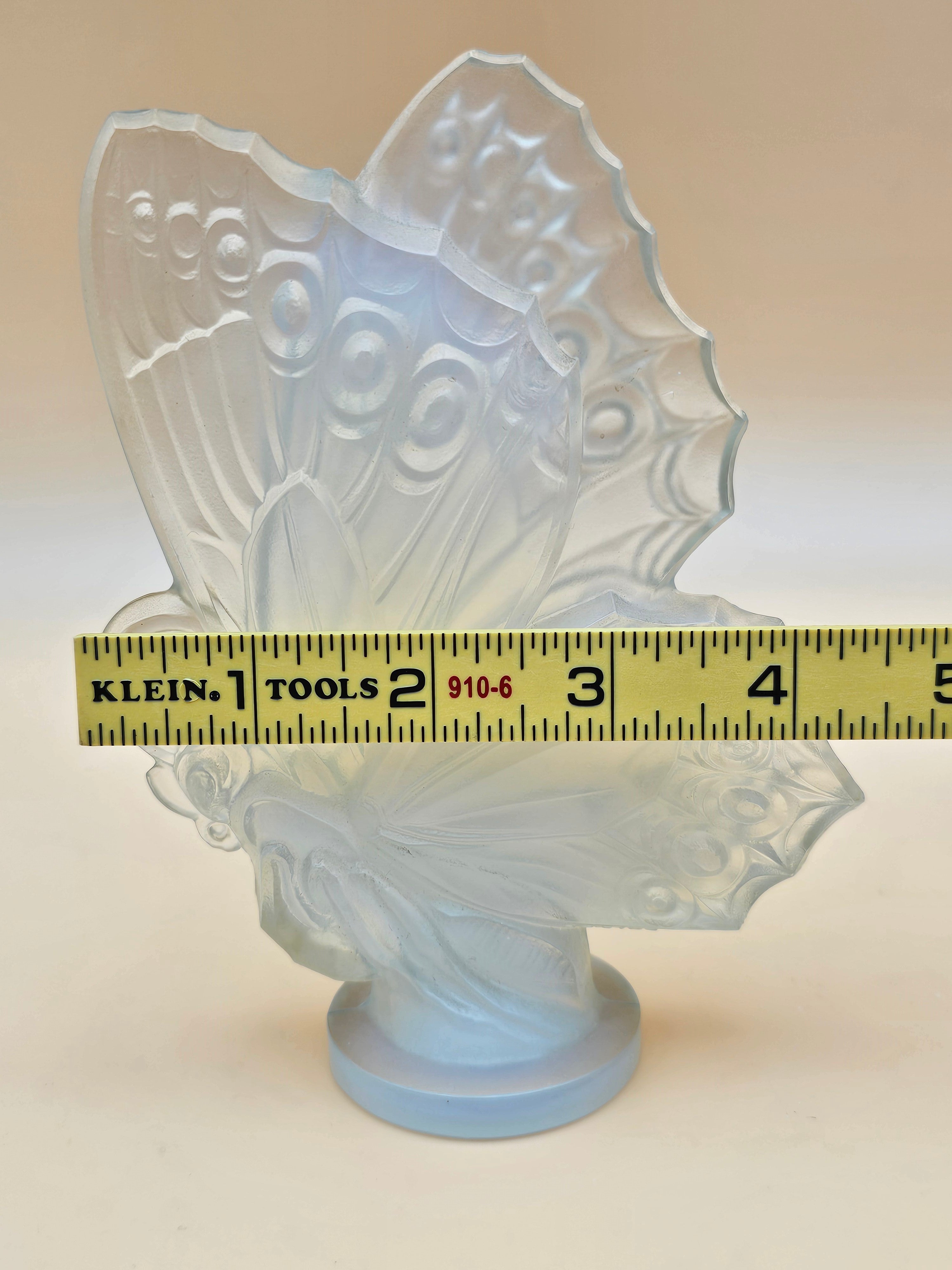 Sabino France Opalescent Glass Butterfly Sculpture – 6 Inch