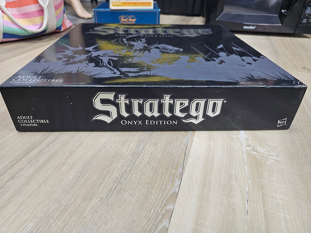 Stratego Onyx Edition 2009 Hasbro Collectible Board Game Complete Sealed Pieces
