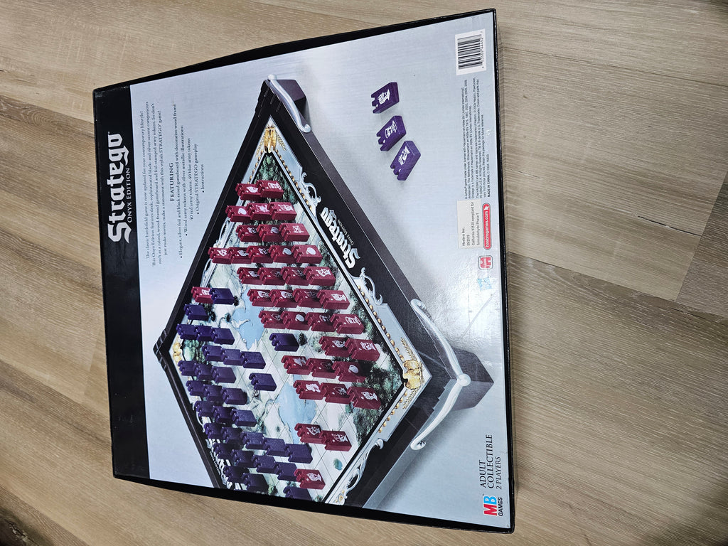 Stratego Onyx Edition 2009 Hasbro Collectible Board Game Complete Sealed Pieces