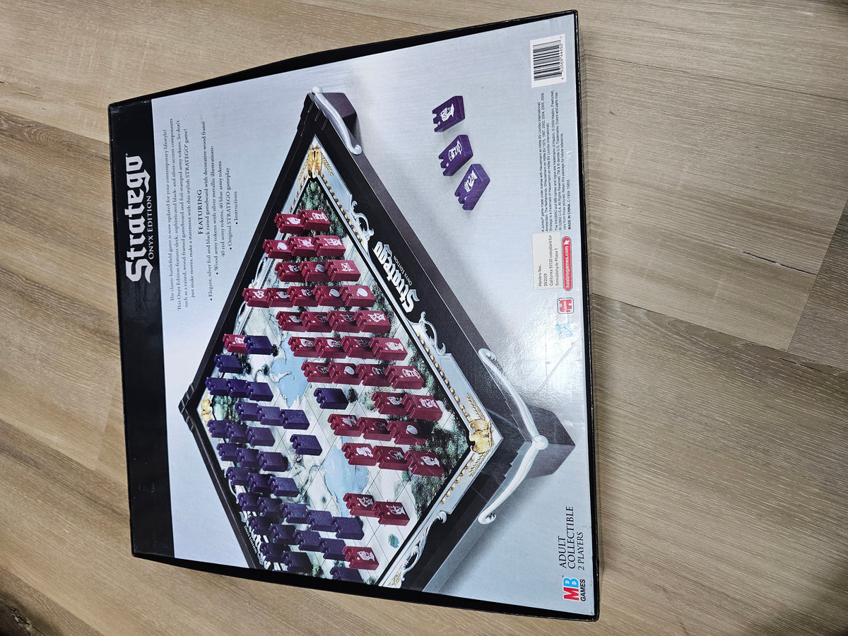Stratego Onyx Edition 2009 Hasbro Collectible Board Game Complete Sealed Pieces