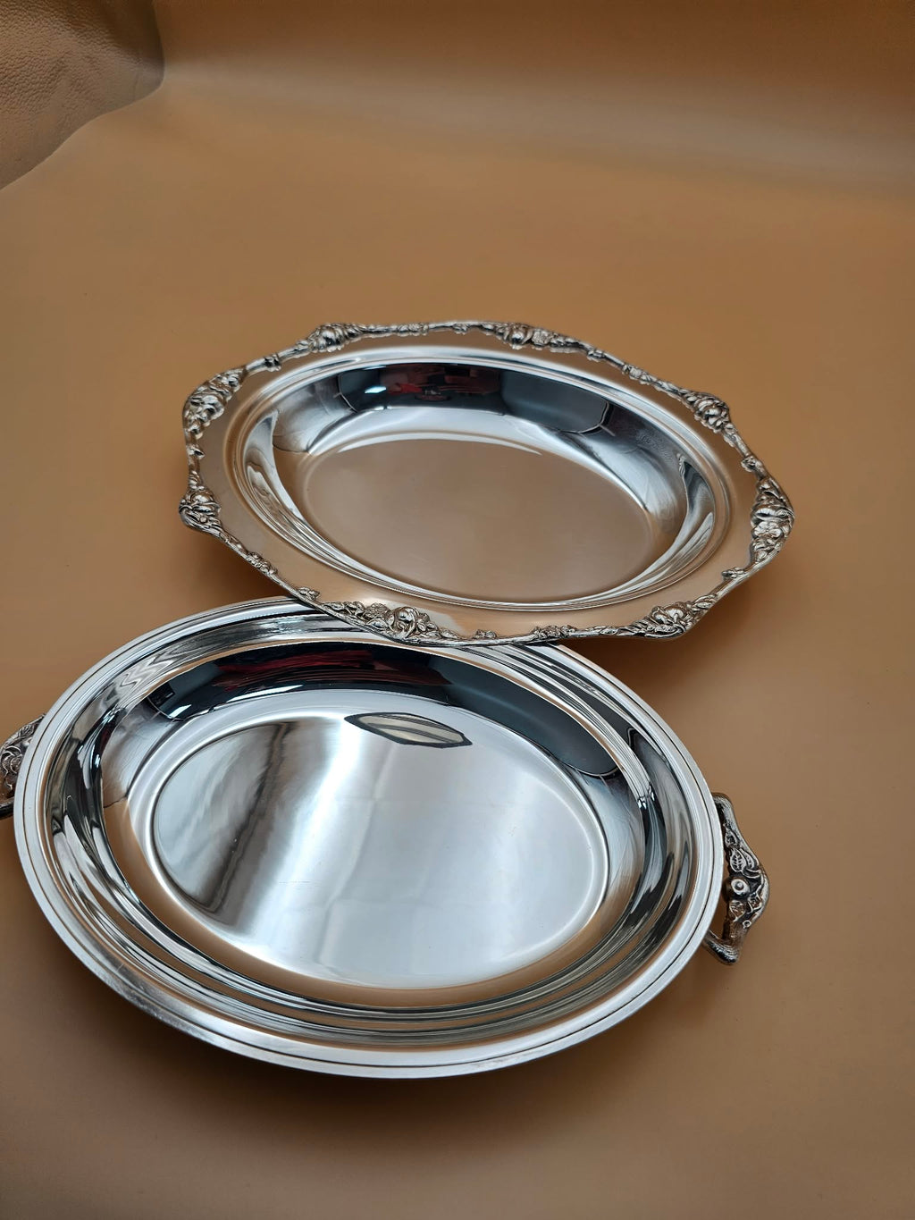 Vintage Silver-Plated Oval Covered Vegetable Serving Dish – Arthur A. Everts Jewelers Label