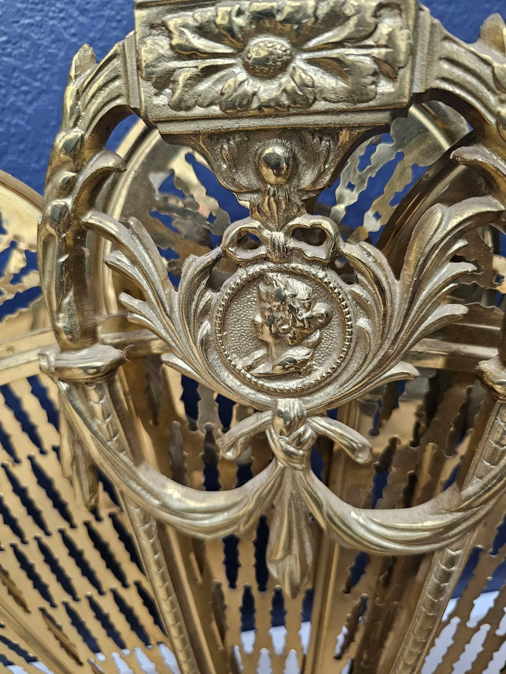 Vintage Brass-Tone Peacock Fan Fireplace Screen with Dolphin Handle