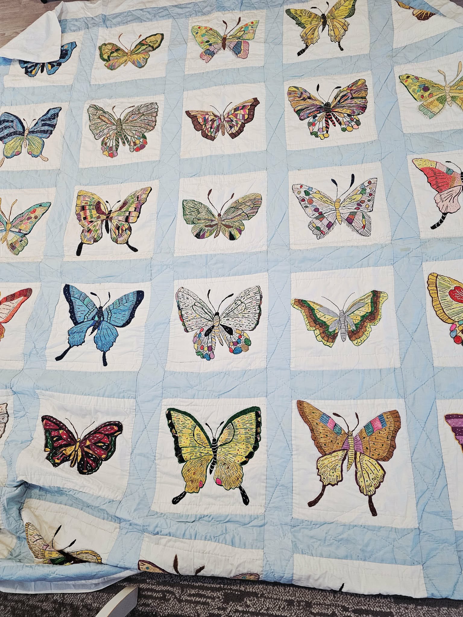 Lightweight Hand-Painted Butterfly Art Quilt 80 x 95 Multicolor Coverlet