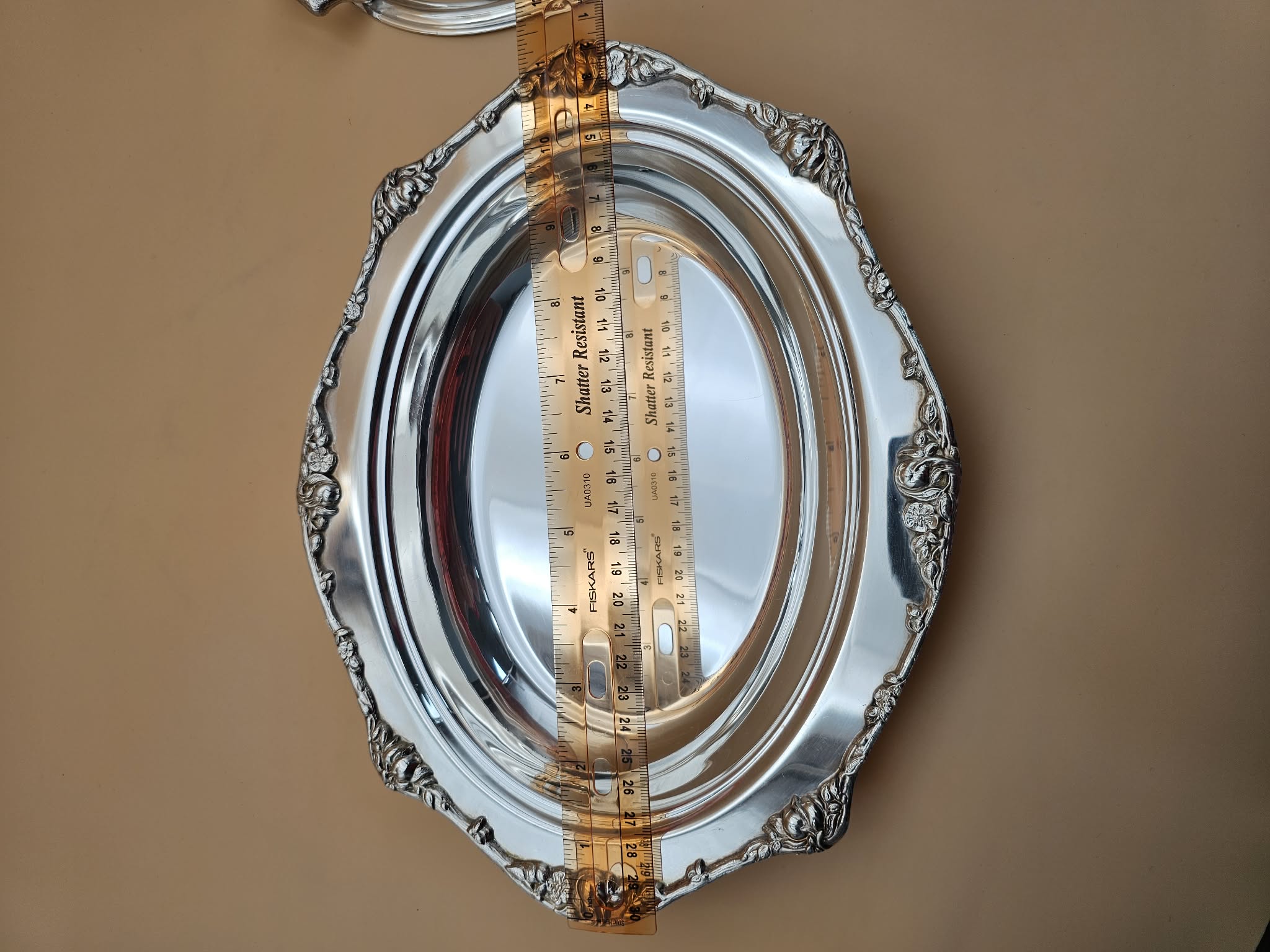 Vintage Silver-Plated Oval Covered Vegetable Serving Dish – Arthur A. Everts Jewelers Label
